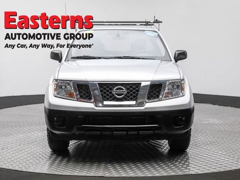 Used 2019 Nissan Frontier S image 2
