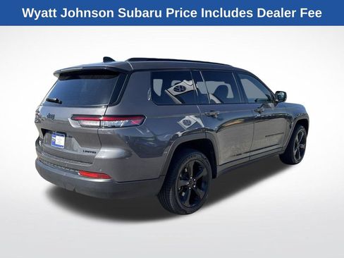 Used 2025 Jeep Grand Cherokee L Limited w/ Black Appearance Package AWD/4WD image 7
