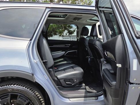 Used 2021 Kia Telluride SX w/ SX Prestige Package AWD/4WD image 39