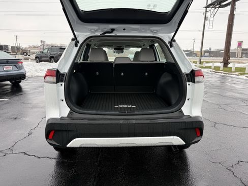 New 2026 Toyota Corolla Cross L image 4