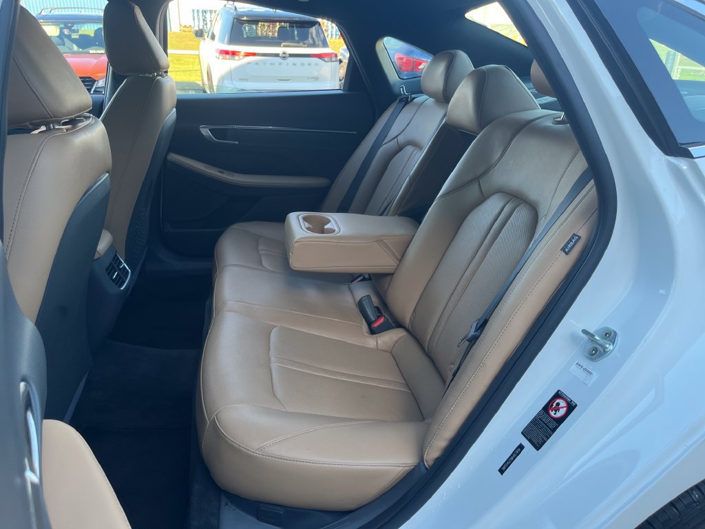 Used 2021 Hyundai Sonata Limited FWD image 25