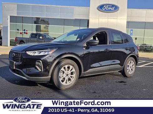 New 2026 Ford Escape Active w/ Tech Pack #1 FWD image 1
