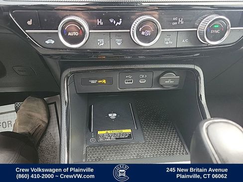 Used 2023 Honda CR-V Sport Touring image 8