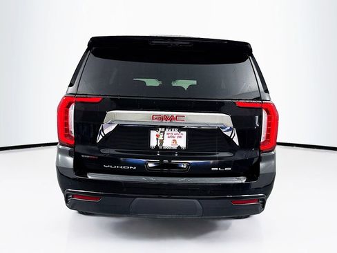 Used 2024 GMC Yukon SLE image 8