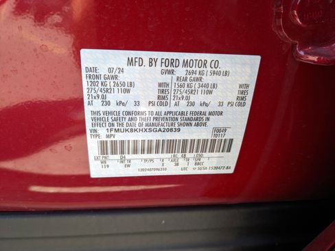 New 2025 Ford Explorer ST-Line w/ Premium Package image 32