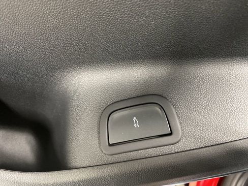 New 2026 Chevrolet Traverse RS w/ LPO, Floor Liner Package image 33