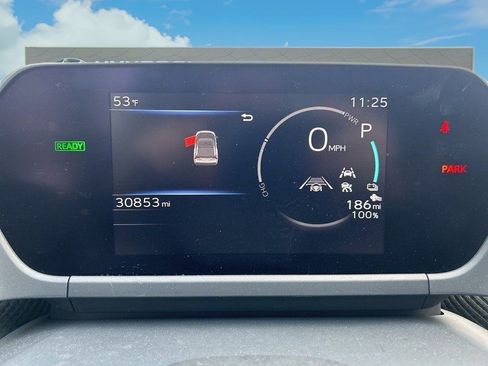 Used 2023 Subaru Solterra AWD image 14