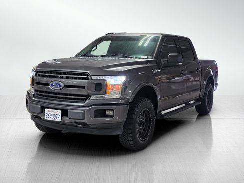 Used 2018 Ford F150 XLT image 3