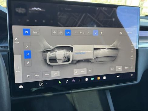 Used 2022 Tesla Model X Plaid image 17