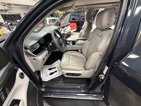 Used 2022 Jeep Wagoneer Series I w/ Convenience Group I image 63