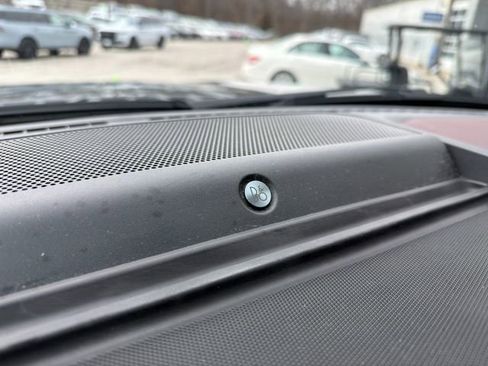 Used 2021 Ford F150 Lariat image 39