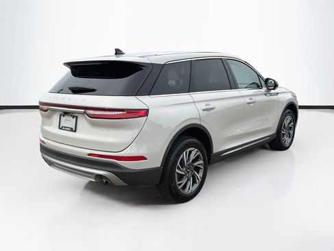 Used 2024 Lincoln Corsair AWD w/ Equipment Group 101A image 5