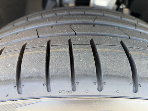 Used 2026 BMW X5 xDrive50e w/ M Sport Package image 12