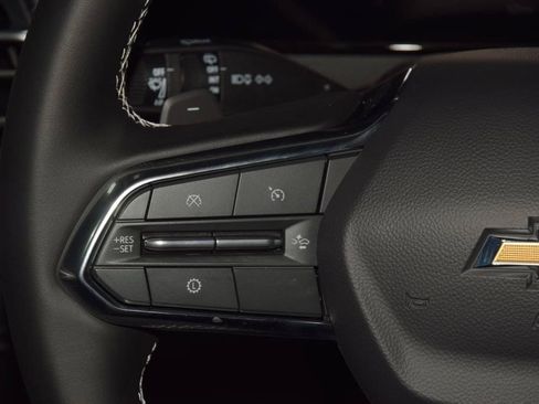New 2026 Chevrolet Traverse LT w/ Driver Confidence Package FWD image 35