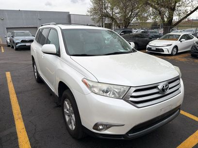 Used 2013 Toyota Highlander SE