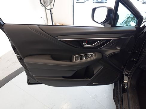 Used 2025 Subaru Outback Touring w/ Tech Package 2 image 12