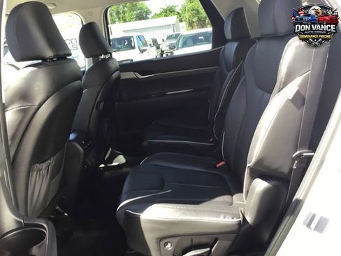 Used 2024 Hyundai Palisade SEL FWD image 24