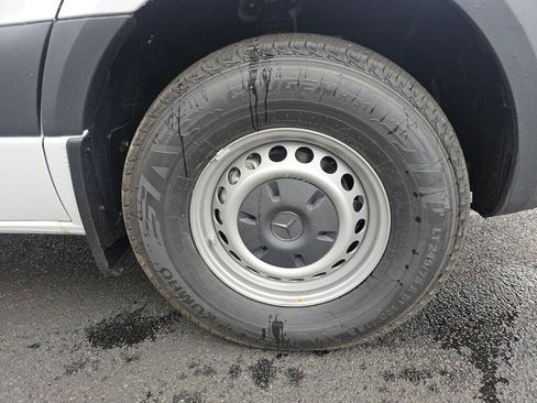 New 2025 Mercedes-Benz Sprinter 2500 image 19