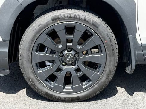 Used 2023 Honda Passport EX-L image 32