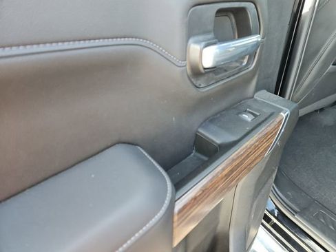 Used 2022 Chevrolet Silverado 1500 High Country image 21
