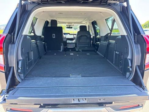 Certified 2025 Ford Expedition Max Platinum AWD/4WD image 18