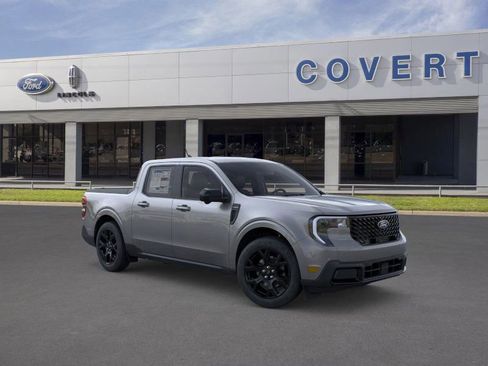 New 2025 Ford Maverick Lariat w/ Black Appearance Package image 7