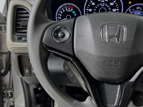 Used 2022 Honda HR-V LX image 19