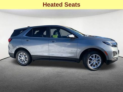 Used 2024 Chevrolet Equinox LT image 12