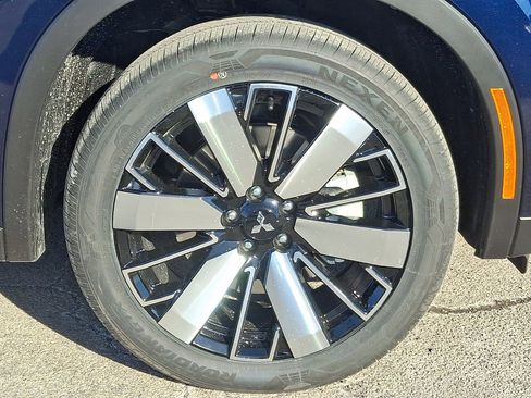 New 2026 Mitsubishi Outlander SE image 8