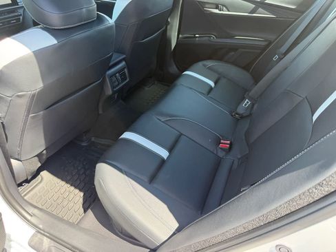 Used 2026 Toyota Camry SE w/ Convenience Package FWD image 7