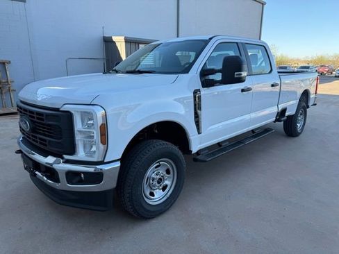 New 2026 Ford F350 XL w/ XL Chrome Package image 3