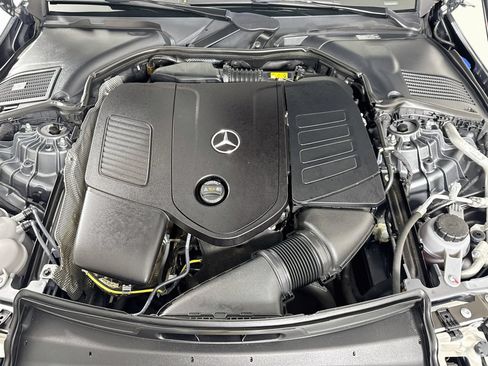 Certified 2025 Mercedes-Benz C 300 Sedan image 31