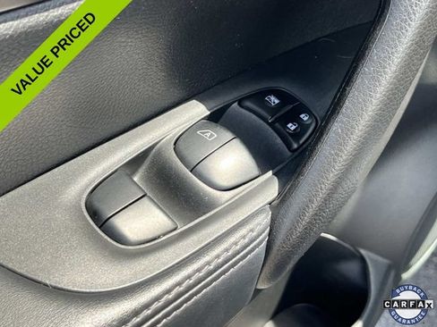 Used 2017 Nissan Rogue Sport S w/ S Appearance Package FWD image 21