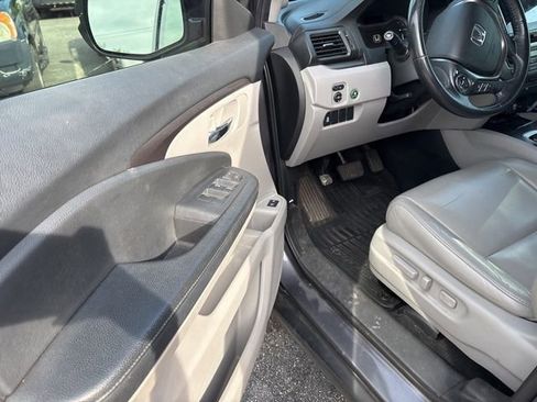 Used 2018 Honda Pilot EX-L image 9
