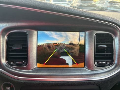 Used 2018 Dodge Charger R/T image 30