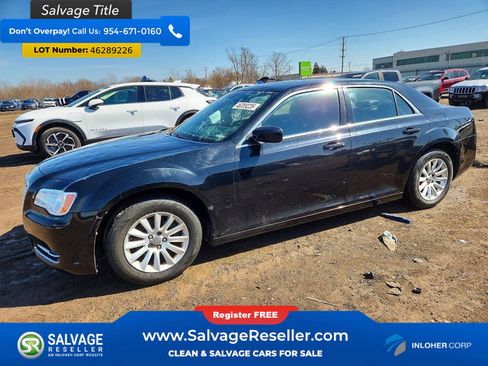 Used 2014 Chrysler 300 image 1