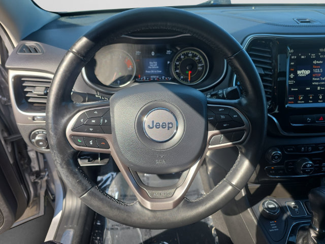 Used 2020 Jeep Cherokee Limited AWD/4WD image 13