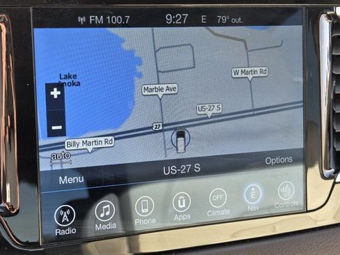 Used 2017 Chrysler Pacifica Touring-L image 22