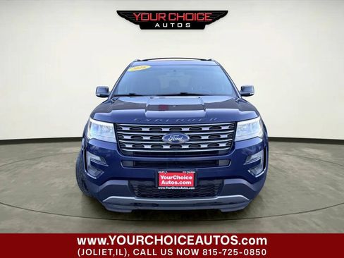 Used 2016 Ford Explorer XLT w/ Equipment Group 201A FWD image 11