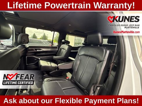 Used 2024 Jeep Wagoneer Series II w/ Convenience Group I AWD/4WD image 15