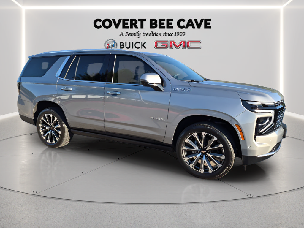 Used 2025 Chevrolet Tahoe High Country RWD image 12