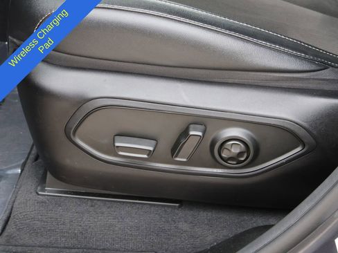Used 2023 Jeep Grand Cherokee Altitude AWD/4WD image 25