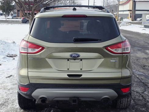 Used 2014 Ford Escape SE w/ Equipment Group 201A image 5