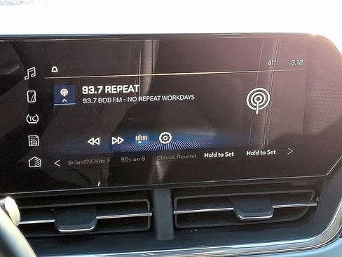 Used 2024 Chevrolet Trax LT w/ Driver Confidence Package image 20