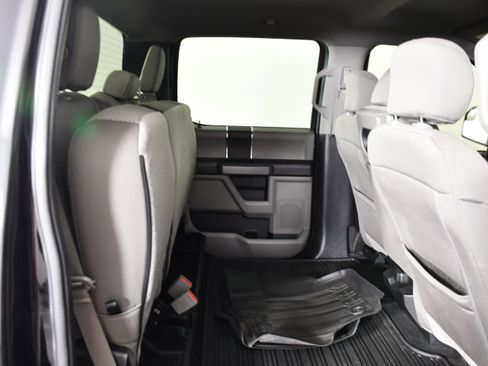 Used 2019 Ford F150 XLT w/ Equipment Group 301A Mid image 33