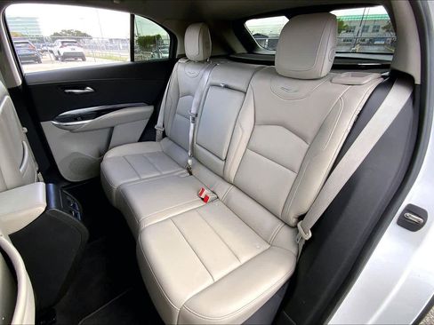 Used 2019 Cadillac XT4 Luxury image 20