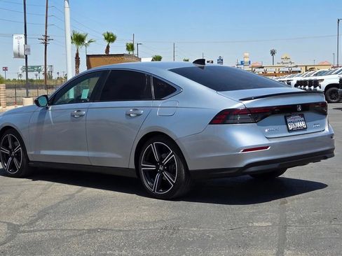 Used 2025 Honda Accord Sport image 6