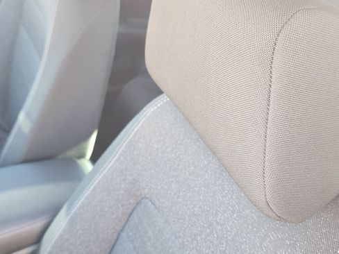 Certified 2023 Honda HR-V LX image 15