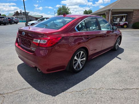 Used 2017 Subaru Legacy 3.6R Limited AWD/4WD image 5
