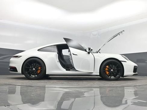 Used 2020 Porsche 911 Carrera 4S AWD/4WD image 7